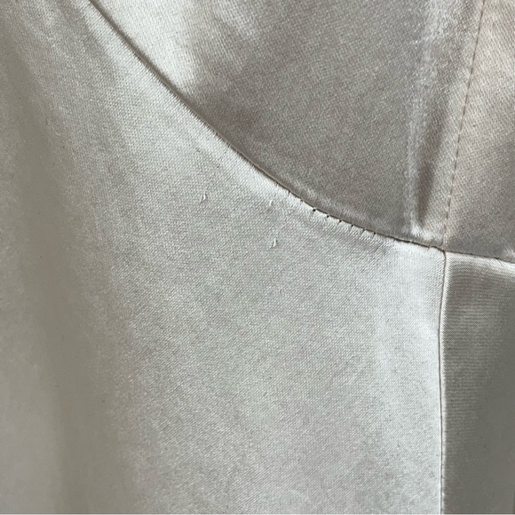 Elliatt XS Aleah Satin Dress Maxi Gown 0154 button cuff trumpet ruffle hi low - Picture 10 of 16